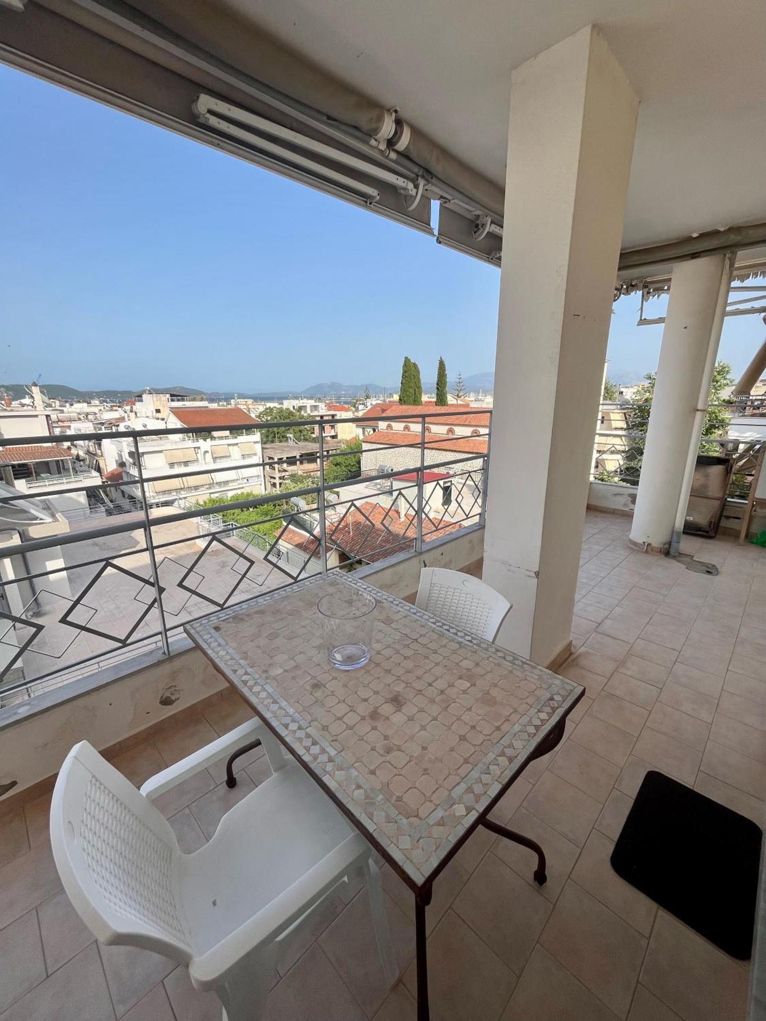 City Center Apartment Превеза Екстериор снимка
